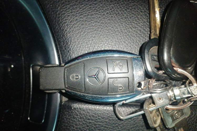 Used Mercedes-Benz C-Class 2017 Facelift C 200 Coupe Vehicle Key