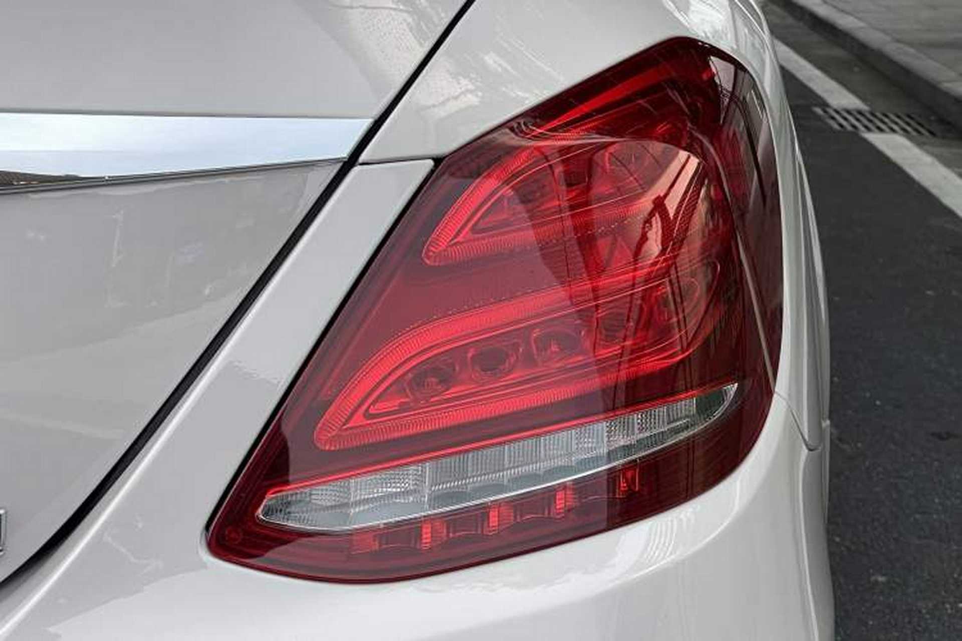 Used Mercedes-Benz C-Class 2017 Restyled C 200 Sport Edition Exterior 11