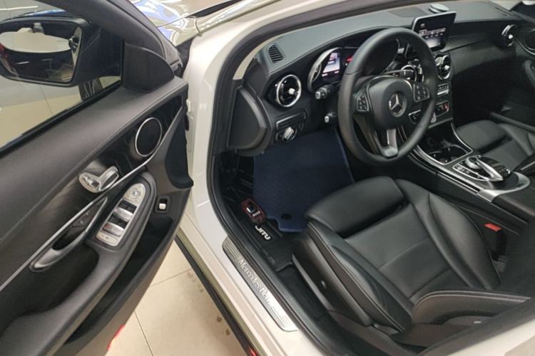 Used Mercedes-Benz C-Class 2017 C 180 L Sport Edition Driver Seat