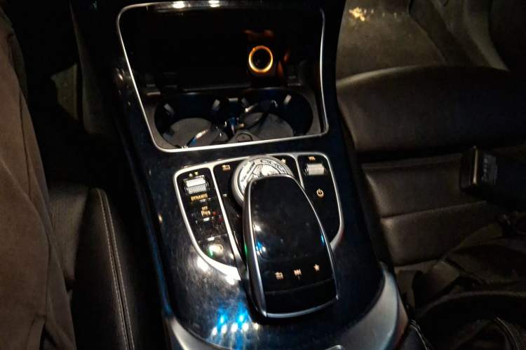 Used Mercedes-Benz C-Class 2017 Facelift C 200 Coupe Gear Lever