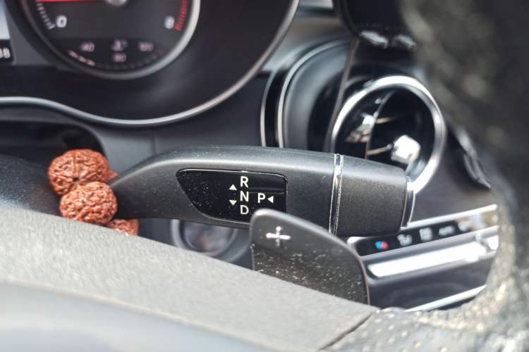 Used Mercedes-Benz C-Class 2017 Restyled C 180 L Fashion Edition Sport Version Gear Lever
