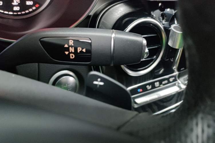 Used Mercedes-Benz C-Class 2017 C 180 L Sport Edition Gear Lever