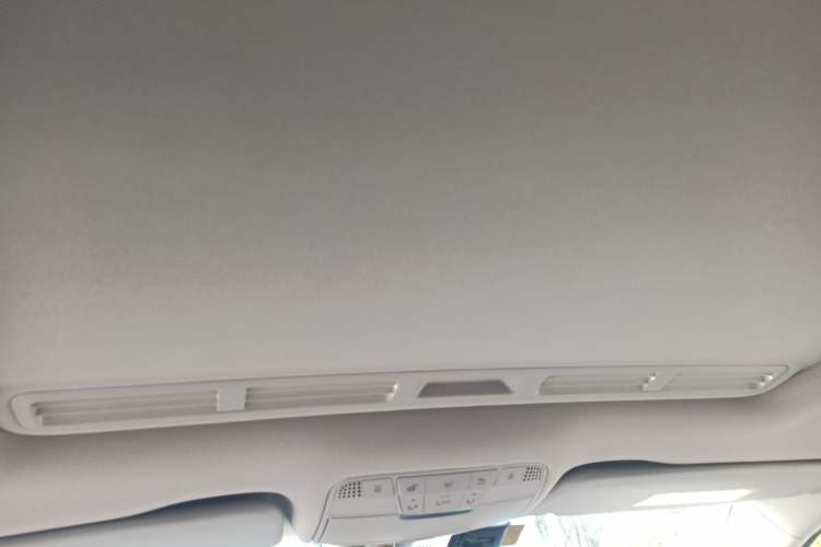 Used Mercedes-Benz C-Class 2017 Restyled C 180 L Fashion Edition Sport Version Headliner
