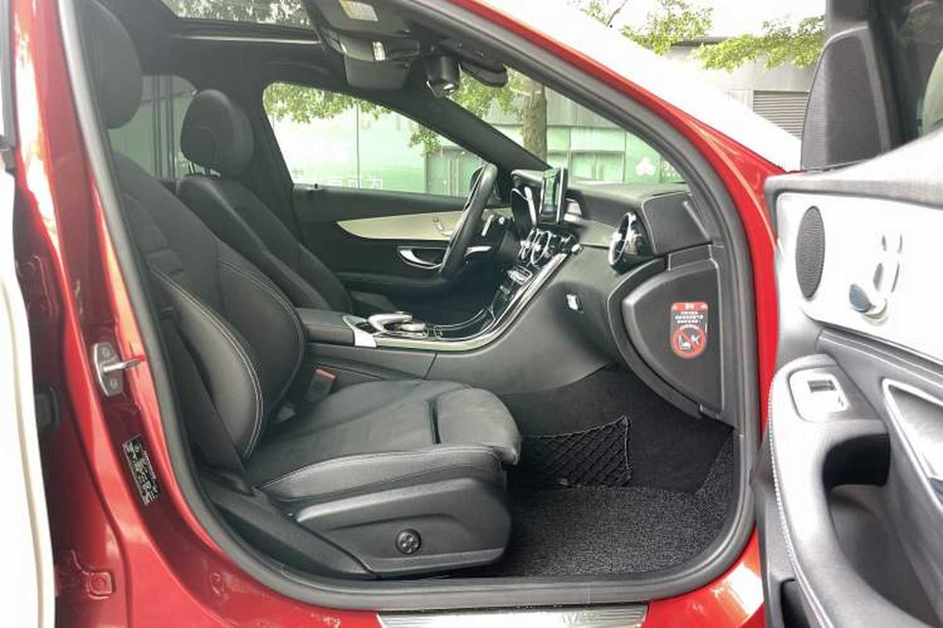 Used Mercedes-Benz C-Class 2017 Restyled C 200 Sport Edition Interior 6