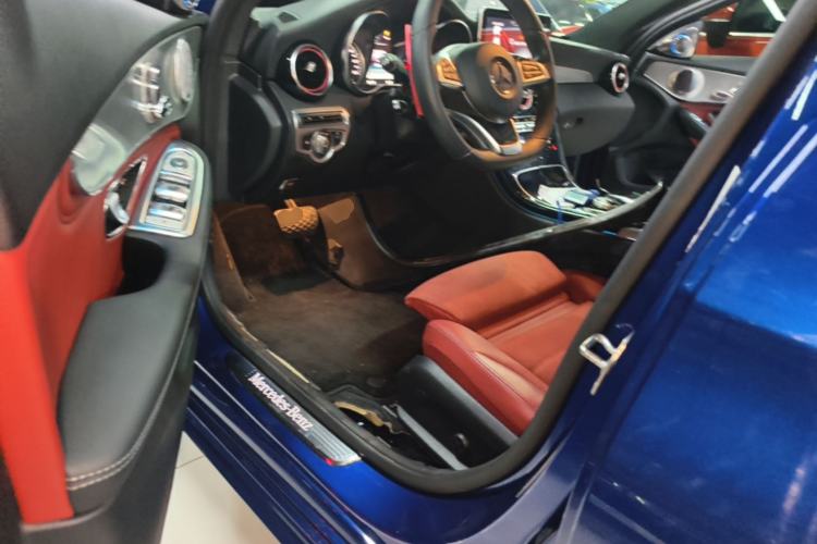 Used Mercedes-Benz C-Class 2017 Restyled C 200 Sport Edition Driver Seat