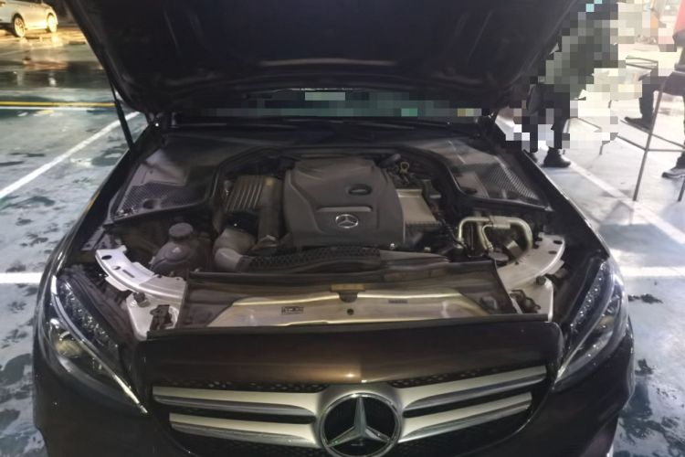 Used Mercedes-Benz C-Class 2017 Facelift C 200 L Sport Edition Engine Bay
