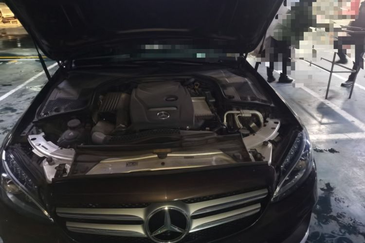 Used Mercedes-Benz C-Class 2017 Facelift C 200 L Sport Edition Engine Bay Left