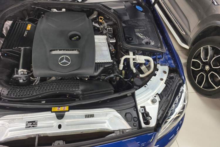 Used Mercedes-Benz C-Class 2017 Restyled C 200 Sport Edition Engine Bay Left