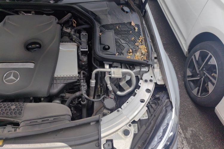 Used Mercedes-Benz C-Class 2017 Facelift C 200 L Sport Edition Engine Bay Left