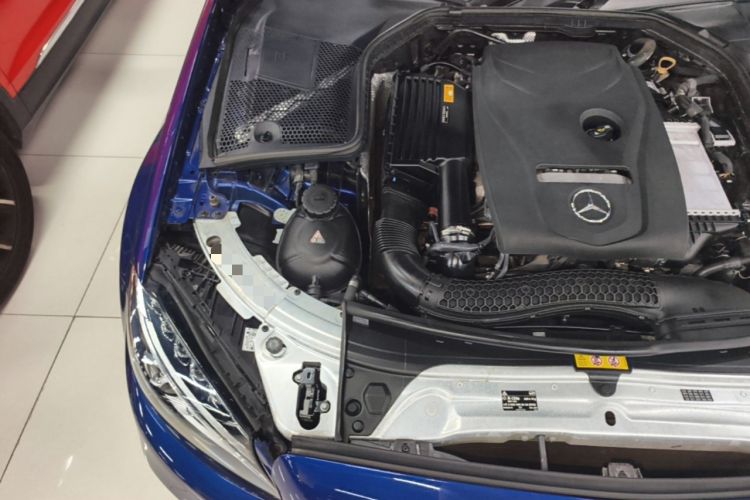 Used Mercedes-Benz C-Class 2017 Restyled C 200 Sport Edition Engine Bay Right