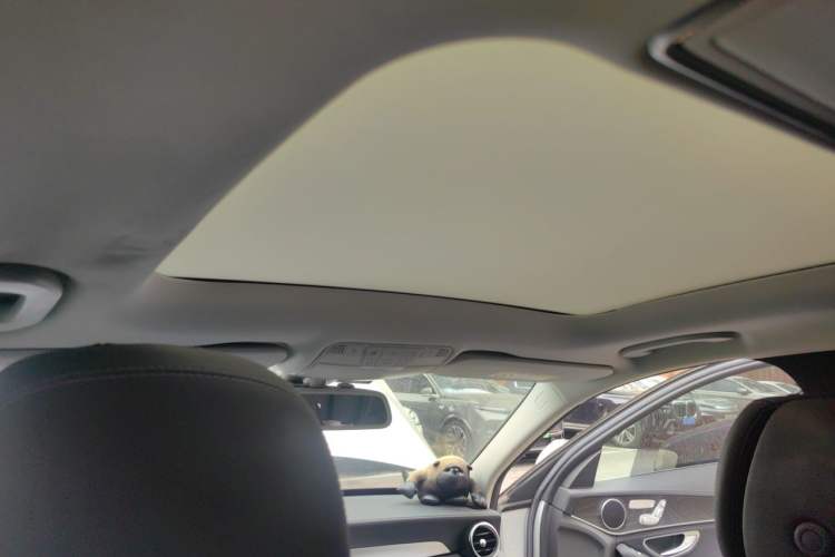 Used Mercedes-Benz C-Class 2017 Facelift C 200 L Sport Edition Headliner