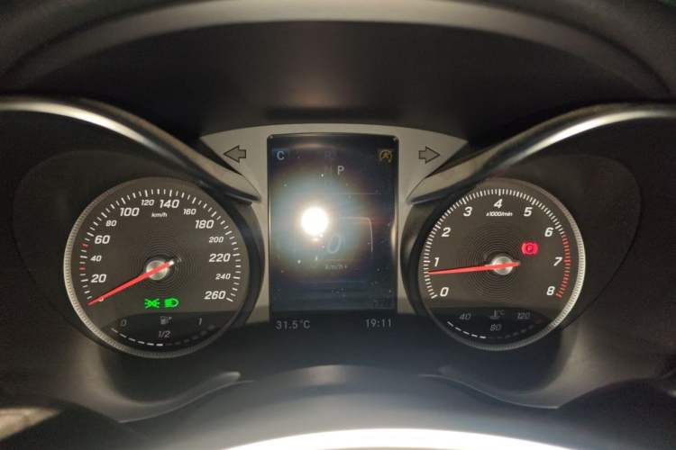 Used Mercedes-Benz C-Class 2017 C 200 Sport Edition Instrument Cluster