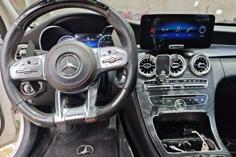 Used Mercedes-Benz C-Class 2017 C 200 station wagon Center Console