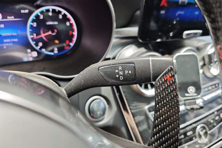Used Mercedes-Benz C-Class 2017 C 200 station wagon Gear Lever