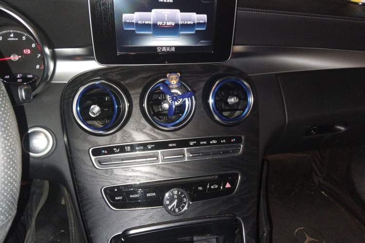 Used Mercedes-Benz C-Class 2017 C 200 L Sport Edition Audio And AC Panel