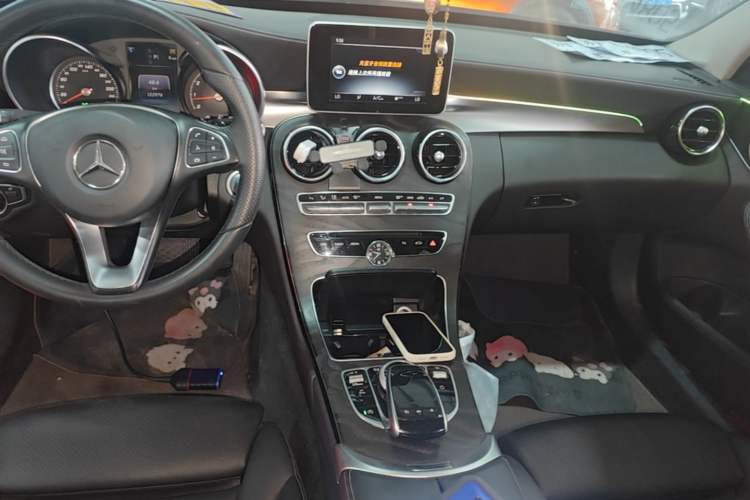 Used Mercedes-Benz C-Class 2017 C 180 L Sport Edition Audio And AC Panel