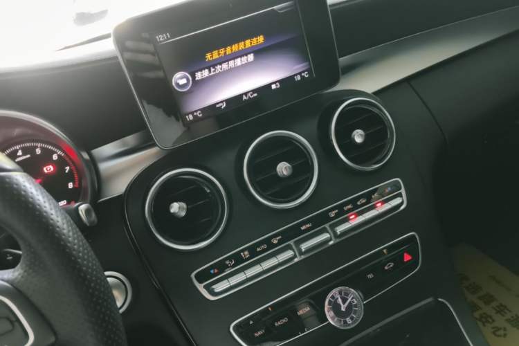 Used Mercedes-Benz C-Class 2017 Restyled C 180 L Fashion Edition Sport Version Audio And AC Panel