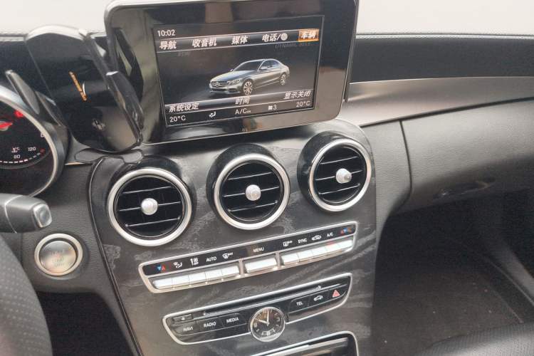 Used Mercedes-Benz C-Class 2017 Restyled C 180 L Fashion Edition Sport Version Audio And AC Panel