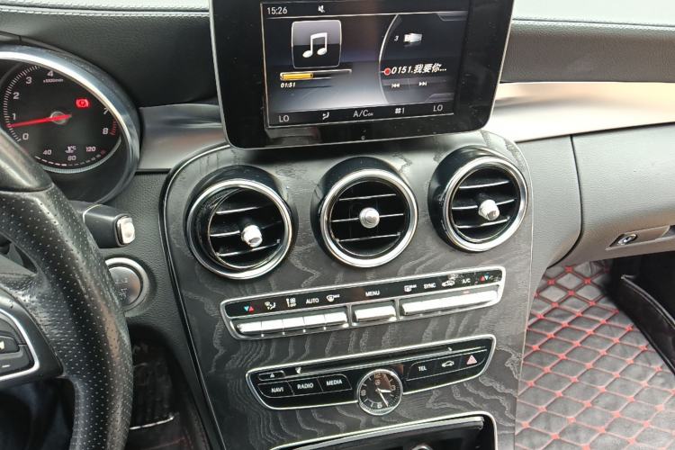 Used Mercedes-Benz C-Class 2017 Restyled C 180 L Fashion Edition Sport Version Audio And AC Panel