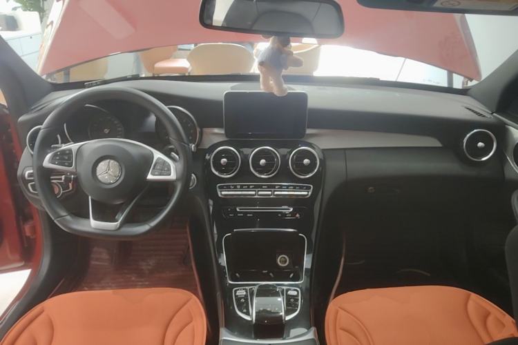 Used Mercedes-Benz C-Class 2017 Restyled C 200 Sport Edition Center Console