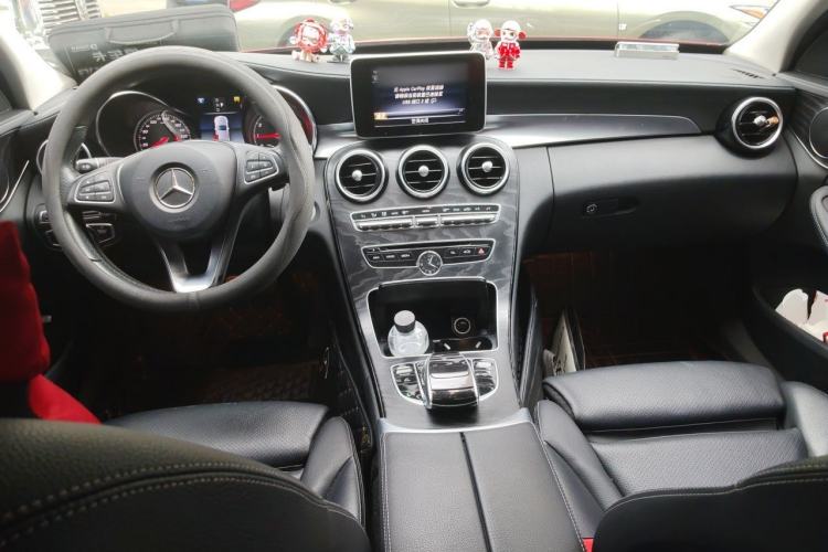 Used Mercedes-Benz C-Class 2017 Restyled C 180 L Fashion Edition Sport Version Center Console