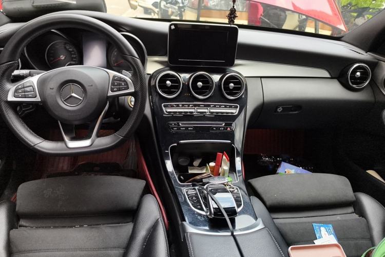 Used Mercedes-Benz C-Class 2017 C 200 Sport Edition Center Console