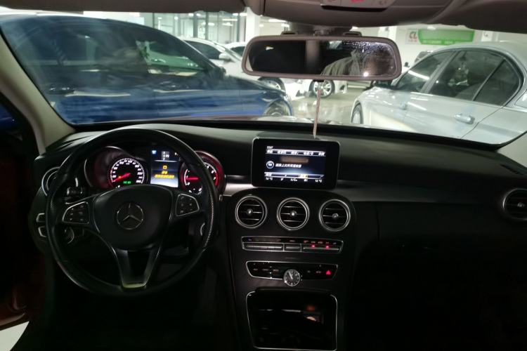 Used Mercedes-Benz C-Class 2017 C 200 station wagon Center Console