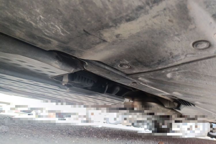 Used Mercedes-Benz C-Class 2017 C 200 Sport Edition Chassis Front Left