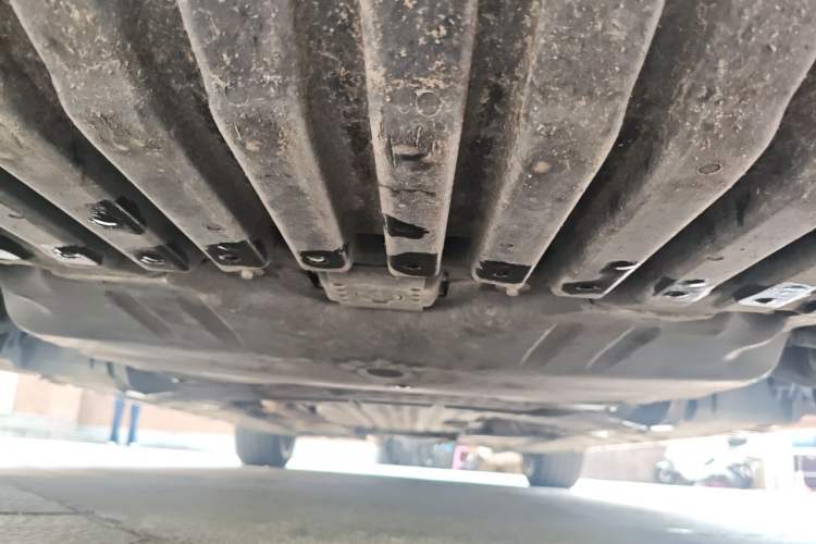 Used Mercedes-Benz C-Class 2017 Facelift C 200 Station Wagon Chassis Front