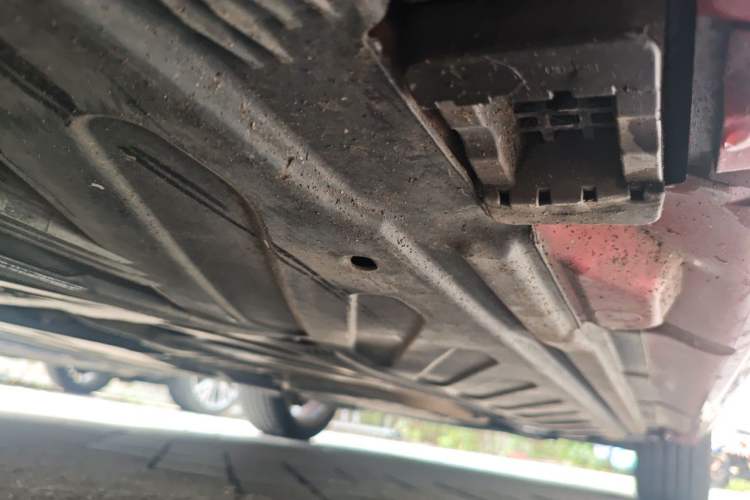 Used Mercedes-Benz C-Class 2017 Facelift C 200 Station Wagon Chassis Rear Right