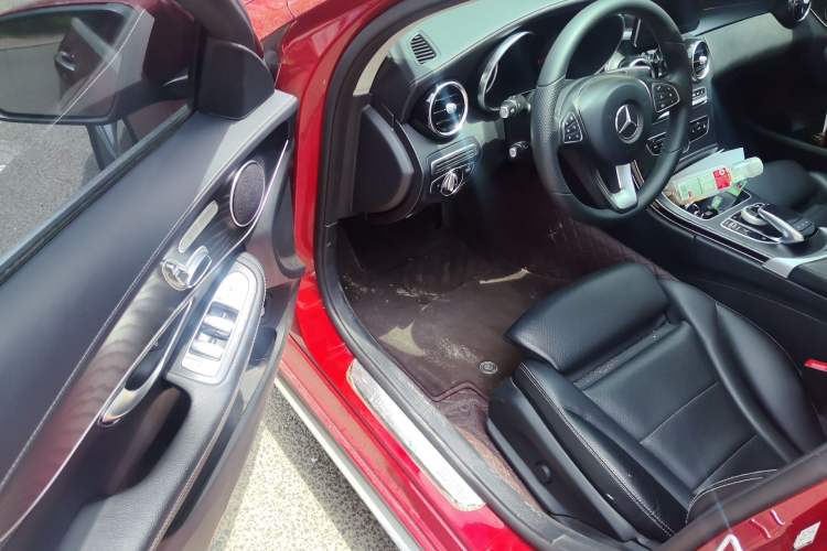 Used Mercedes-Benz C-Class 2017 C 200 L Sport Edition Driver Seat