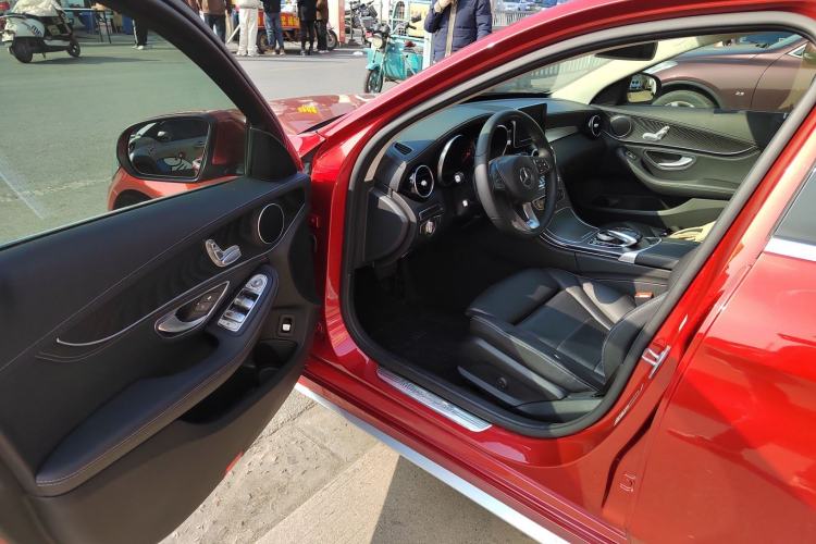 Used Mercedes-Benz C-Class 2017 Restyled C 180 L Fashion Edition Sport Version Driver Seat
