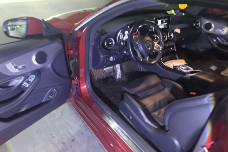 Used Mercedes-Benz C-Class 2017 C 200 4MATIC Coupe Driver Seat