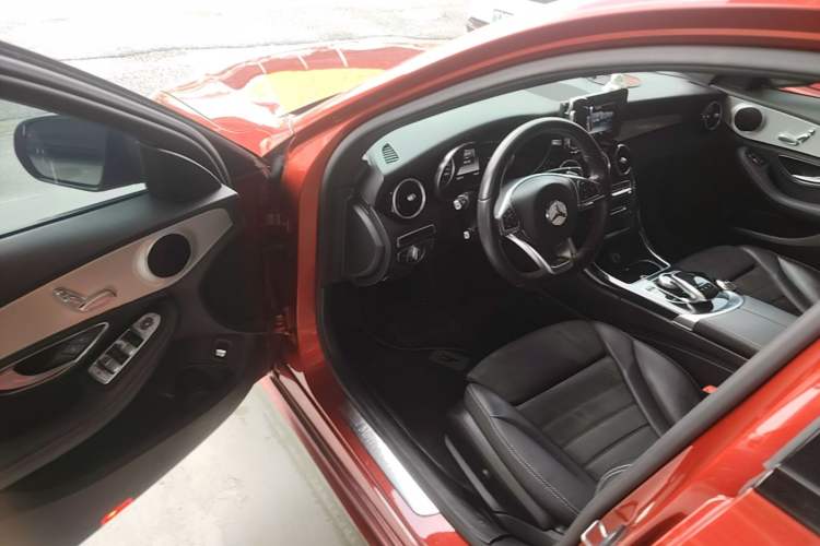 Used Mercedes-Benz C-Class 2017 Restyled C 200 Sport Edition Driver Seat