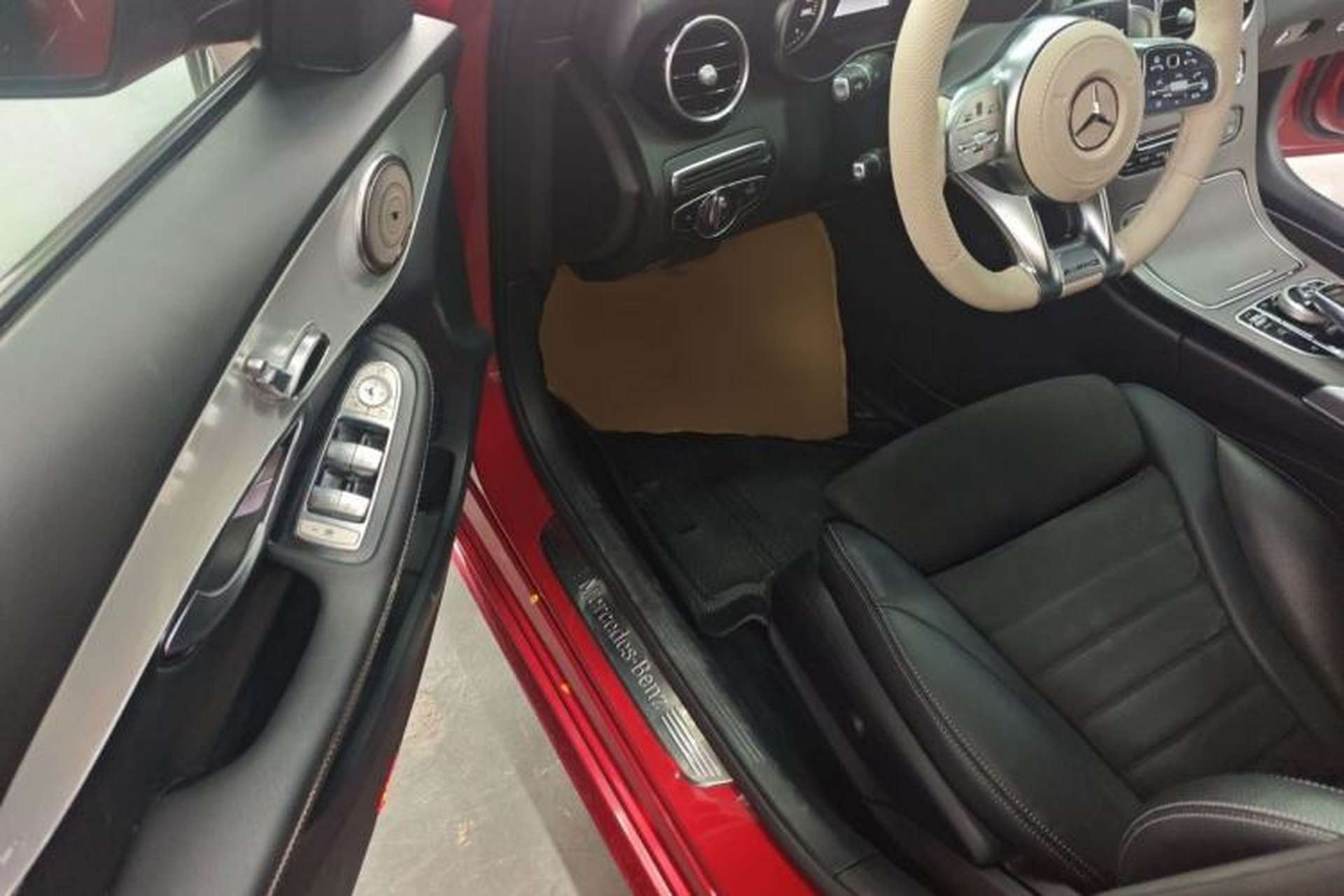 Used Mercedes-Benz C-Class 2017 C 200 Sport Edition Driver Seat