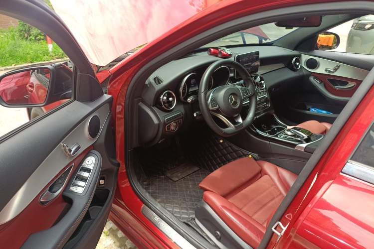 Used Mercedes-Benz C-Class 2017 Restyled C 200 Sport Edition Driver Seat