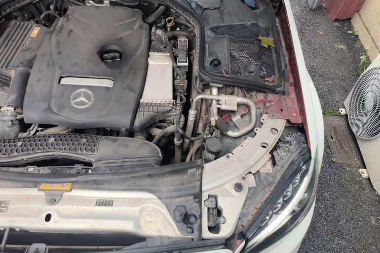 Used Mercedes-Benz C-Class 2017 C 200 L Sport Edition Engine Bay Left