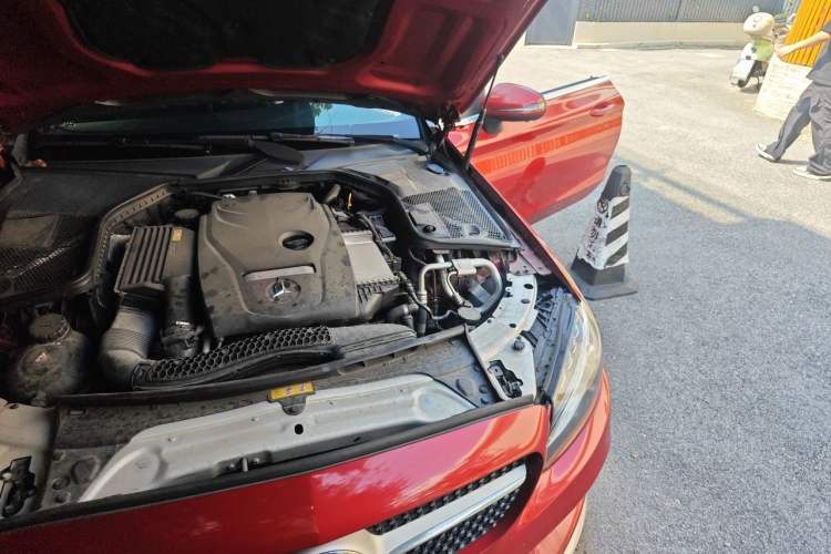 Used Mercedes-Benz C-Class 2017 C 200 Coupe Engine Bay Left