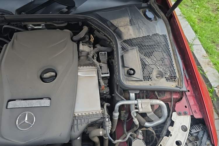 Used Mercedes-Benz C-Class 2017 Facelift C 200 Station Wagon Engine Bay Left