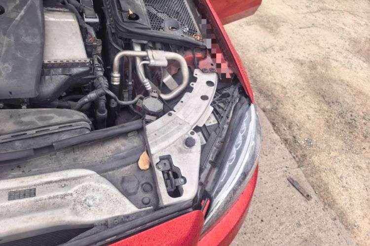 Used Mercedes-Benz C-Class 2017 C 180 L Sport Edition Engine Bay Left