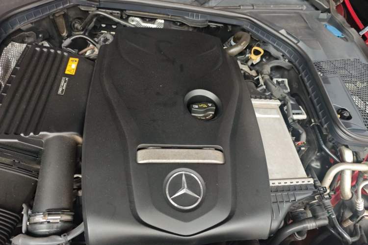 Used Mercedes-Benz C-Class 2017 C 200 Sport Edition Engine Bay Left