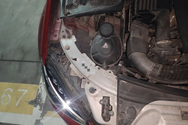 Used Mercedes-Benz C-Class 2017 Facelift C 200 L Engine Bay Right