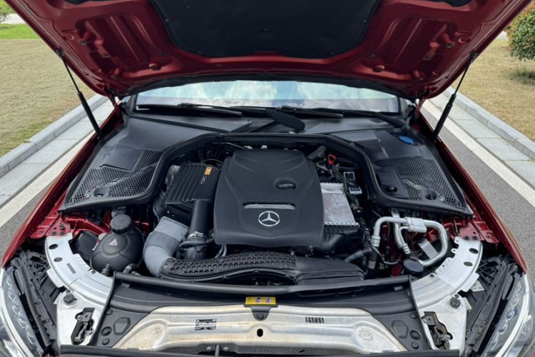 Used Mercedes-Benz C-Class 2017 Restyled C 180 L Fashion Edition Sport Version Engine Bay