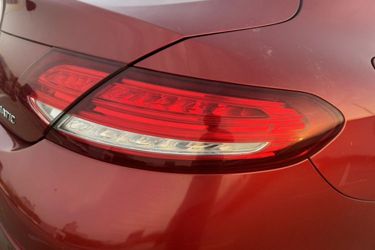 Used Mercedes-Benz C-Class 2017 C 200 4MATIC Coupe Exterior 4