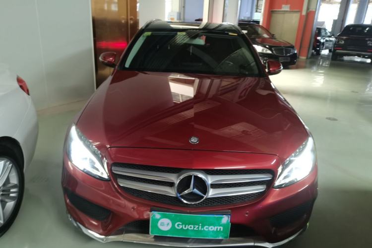 Used Mercedes-Benz C-Class 2017 C 200 station wagon Front