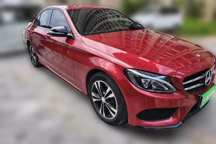Used Mercedes-Benz C-Class 2017 C 200 Sport Edition Front Right 45 Deg