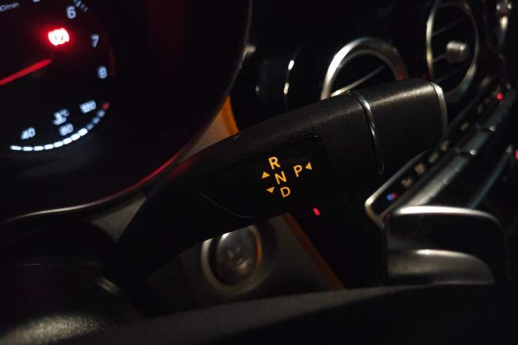 Used Mercedes-Benz C-Class 2017 Facelift C 200 Coupe Gear Lever