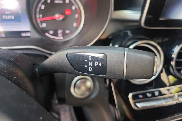 Used Mercedes-Benz C-Class 2017 C 200 Coupe Gear Lever