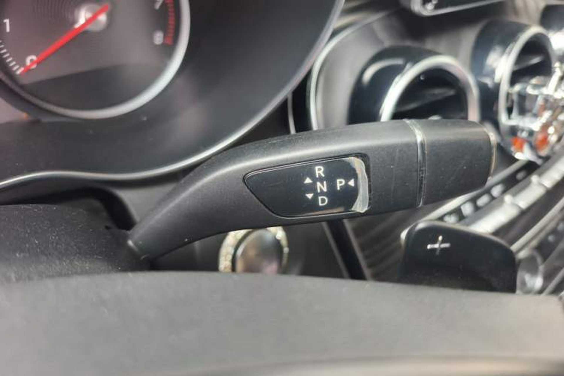 Used Mercedes-Benz C-Class 2017 Facelift C 200 L Sport Edition Gear Lever