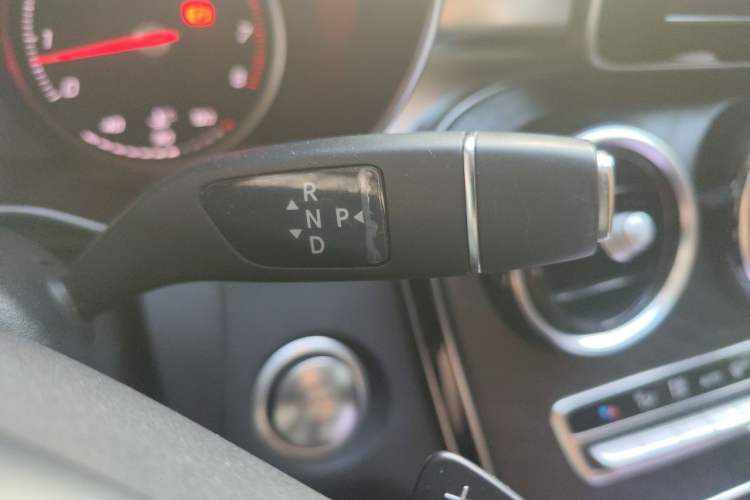 Used Mercedes-Benz C-Class 2017 Restyled C 180 L Fashion Edition Sport Version Gear Lever